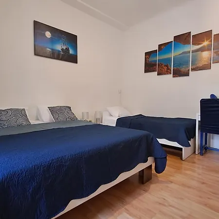 Red Blue With Private Parking And Gray Blue