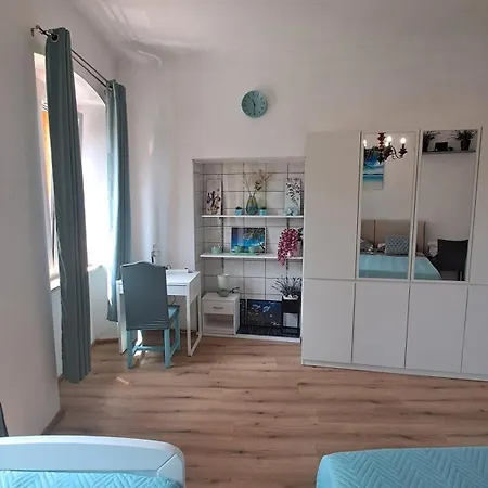 Red Blue With Private Parking And Gray Blue Διαμέρισμα Πούλα