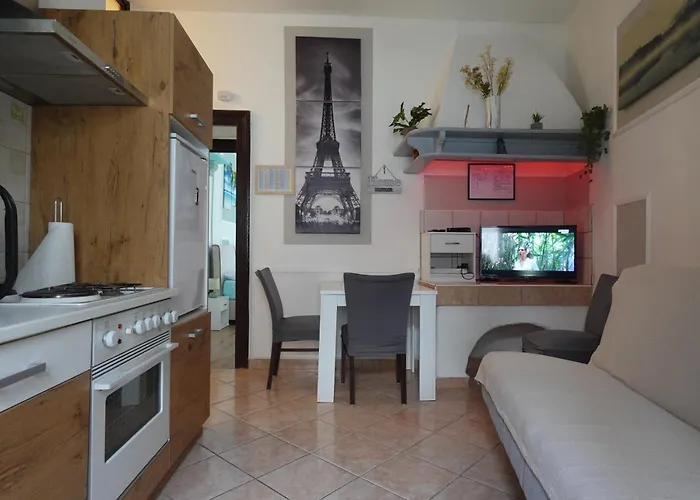 Appartement Red Blue With Private Parking And Gray Blue *